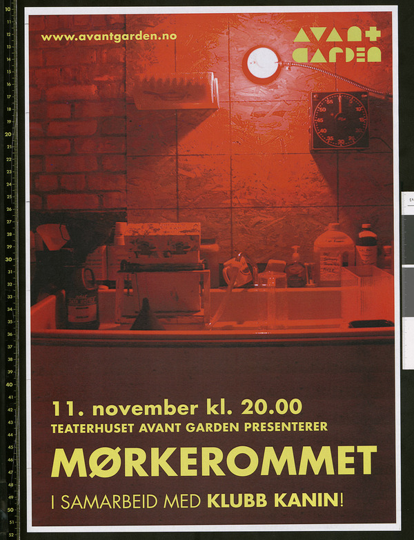 Plakat for Lea Basch og Sigrid Bendzs produksjon Mørkerommet / MoodLooper (2017)